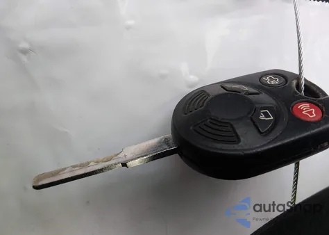 2017 Ford Focus S из США, поврежденный, VIN 1FADP3E23HL323869